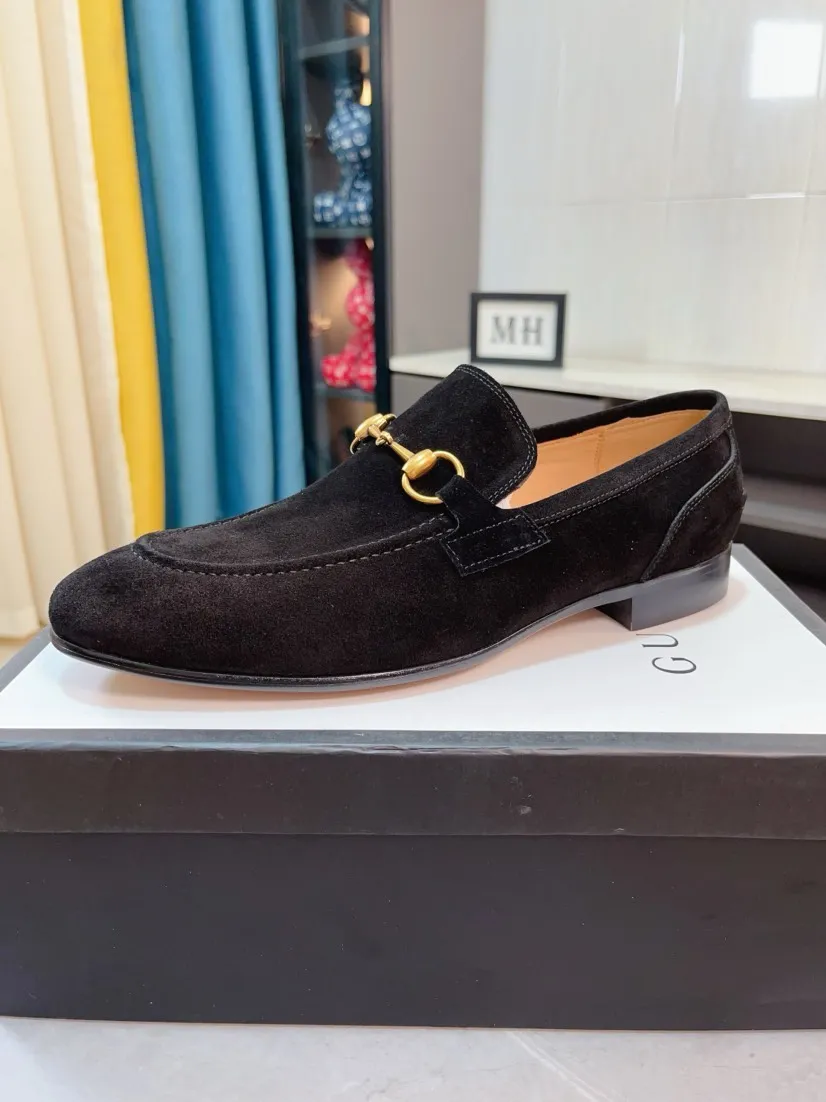 Men's shoes 💰500🌹🌹【GUCCI】The most popular classic Gucci leather shoes. Synchronized with the official website, the upper is made of Italian first-layer cowhide ➕cowhide lining, with unique brand and unique craftsmanship. Highlighting the hot style of the new year. Stop hesitating, stop wandering, get it now. Number: 38--44